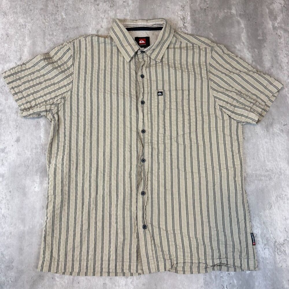 Quiksilver Seersucker Button Up Shirt Men's L Tan Striped Short Sleeve